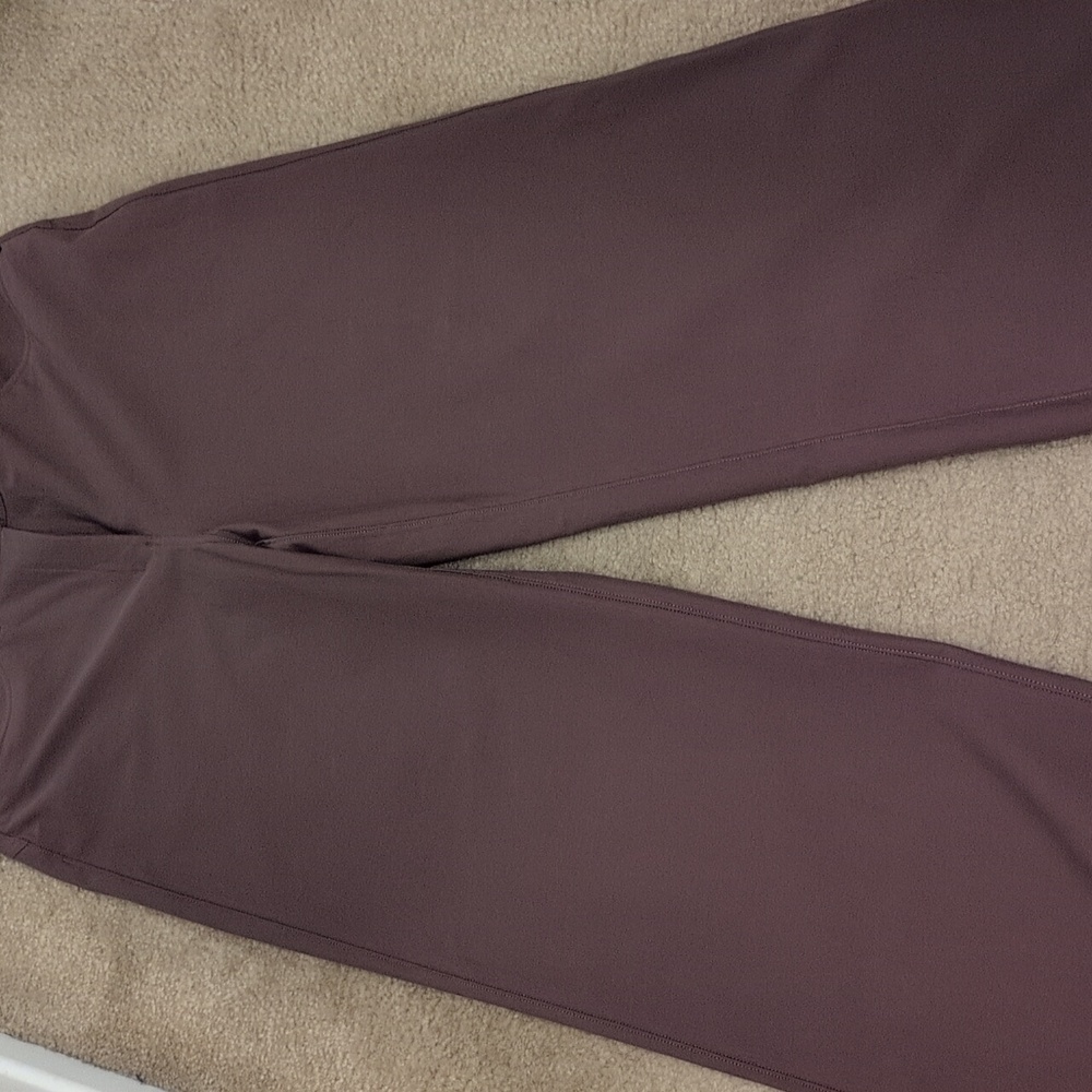 Lululemon -Chic Mauve Straight-Leg Pants